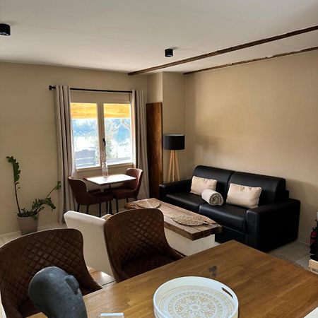Maison Au Bord De L'Eau Les Roches Rochefort-sur-Nenon Екстер'єр фото