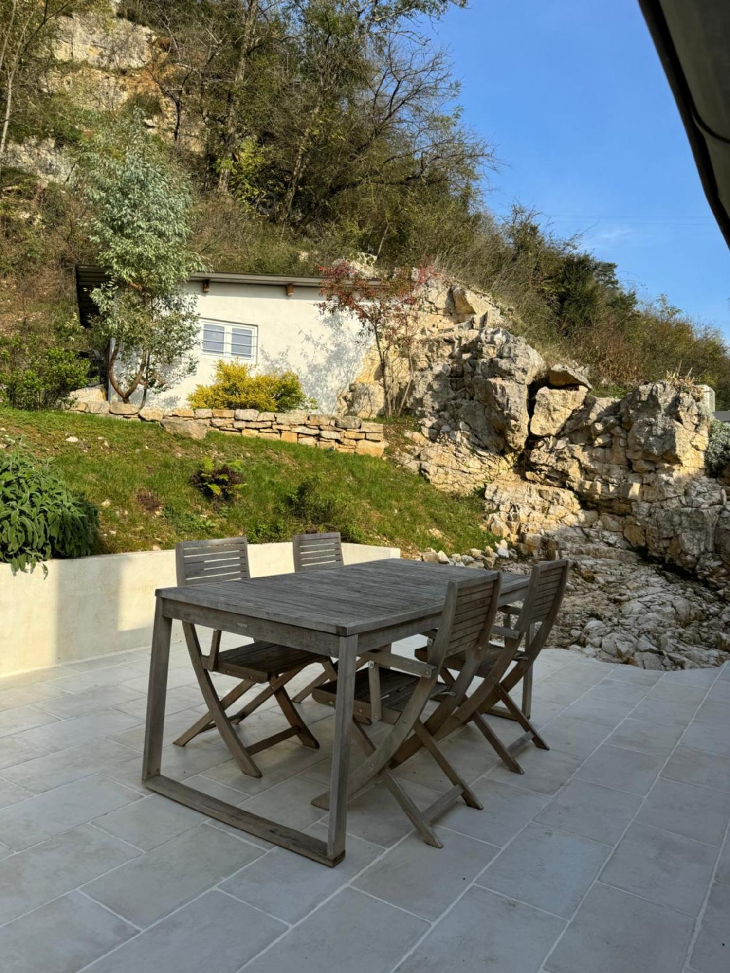 Maison Au Bord De L'Eau Les Roches Rochefort-sur-Nenon Екстер'єр фото